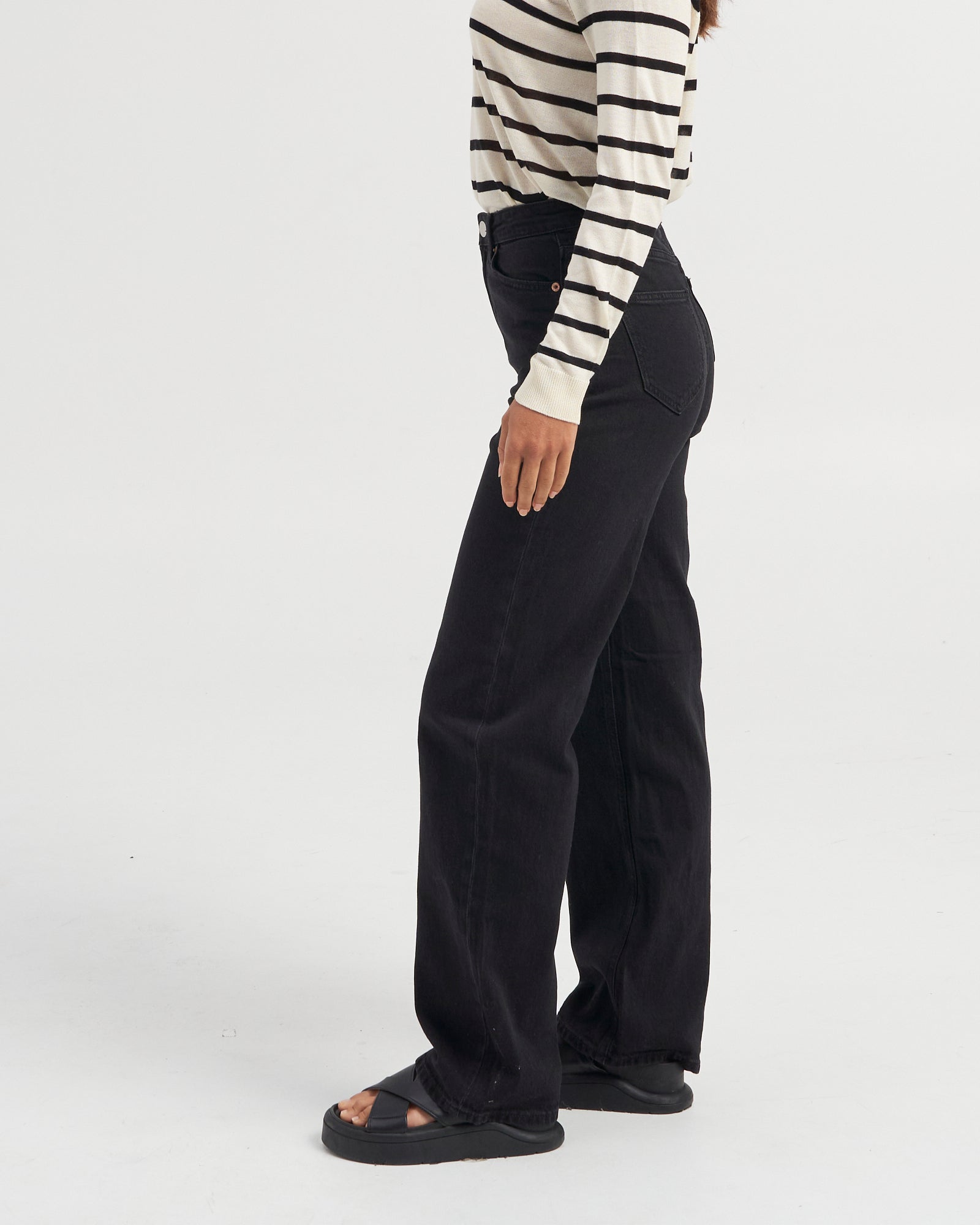 VMTESSA WIDE FIT JEANS